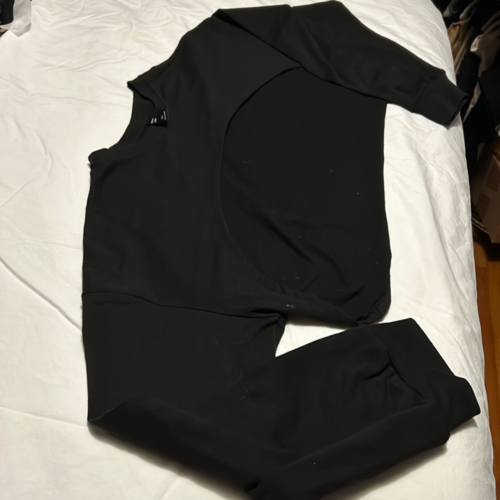 👑 SHEIN sweatshirt sleeves 2/$15